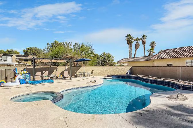 Modern Vegas Escape: Pool, Luxe Outdoor Lounge + 15mins to Strip image 3