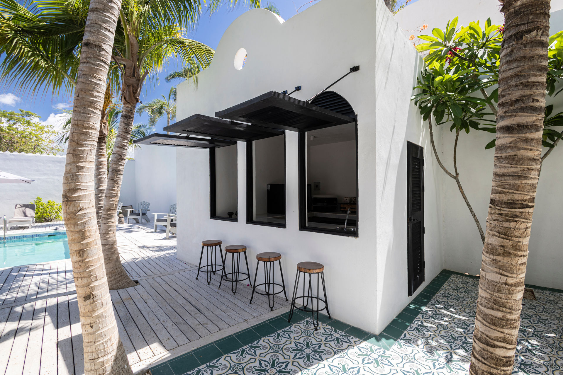 Villa Raes: Old-World Charm Meets Quiet Luxury with Pool + Pickleball Court image 2