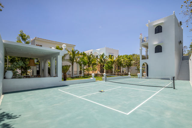 Villa Raes: Old-World Charm Meets Quiet Luxury with Pool + Pickleball Court image 4