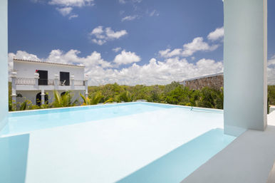 Villa Raes: Old-World Charm Meets Quiet Luxury with Pool + Pickleball Court image 22