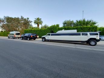 Private Luxury Stretched SUV Limo: Chauffeured Service To and From All SoCal Airports or Palm Springs-Based Parties image 9