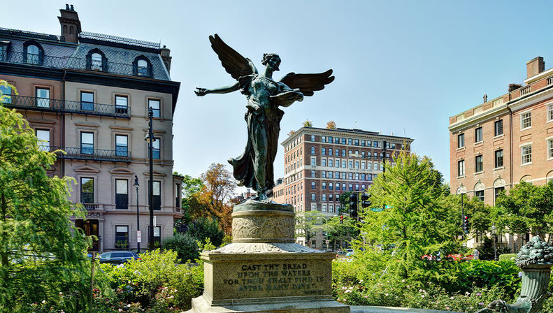 Best of Boston Tour: Harvard, Bunker Hill, Boston Harbor Cruise & More image 7