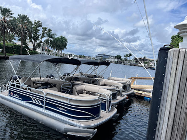 Private Pontoon Rentals in Pompano: Sandbars, Sun & Good Vibes image 6