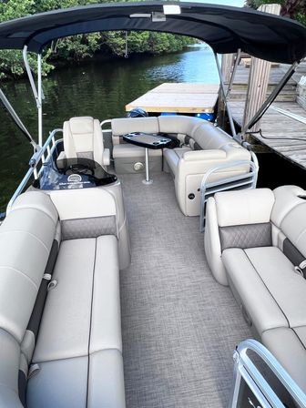 Private Pontoon Rentals in Pompano: Sandbars, Sun & Good Vibes image 9