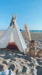 Sip, Savor, and Celebrate: Luxury Picnics for Your Bachelorette Party! image 22