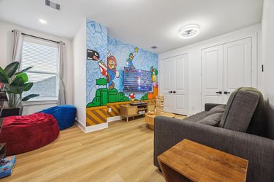 Bali in Houston: 8BR Luxury Rental with Heated Salt Water Pool, Hot Tub, Mini Golf & More image 21