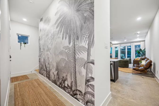 Bali in Houston: 8BR Luxury Rental with Heated Salt Water Pool, Hot Tub, Mini Golf & More image 63