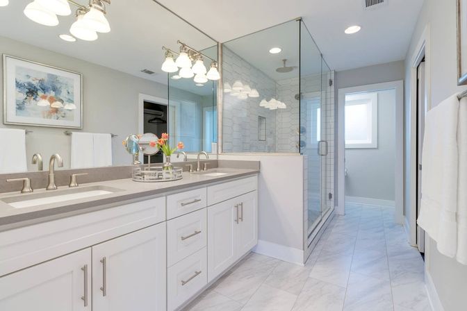 Urban Cowboy Getaway: 3BR Stay with Fire Pit, Rooftop Terrace & City Views image 19