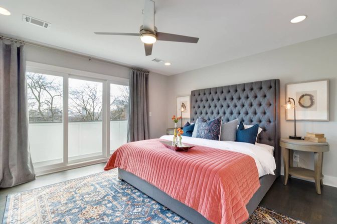 Urban Cowboy Getaway: 3BR Stay with Fire Pit, Rooftop Terrace & City Views image 17