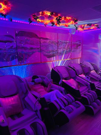 Bachelorette Spa Party: Luxurious Facial, Unlimited Drinks & Virtual Reality Experience image 13