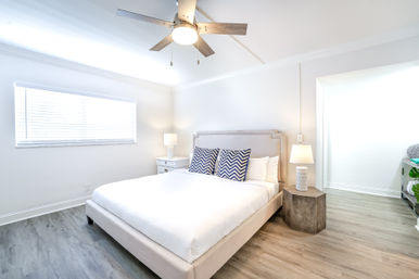 The Intercoastal Escape: Balcony, Pool, & Hot Tub in Boca image 16