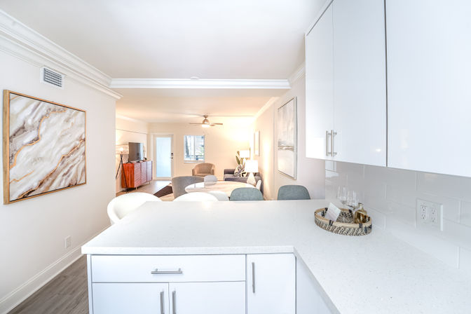 The Intercoastal Escape: Balcony, Pool, & Hot Tub in Boca image 15