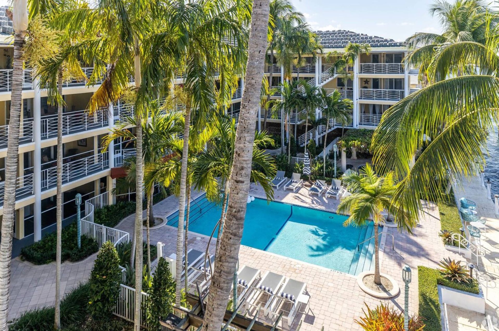 The Intercoastal Escape: Balcony, Pool, & Hot Tub in Boca image 2