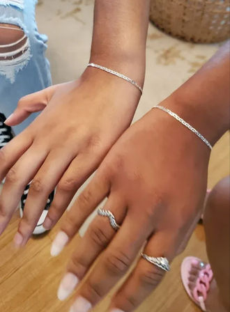 Permanent Jewelry Private Group Experience image 5