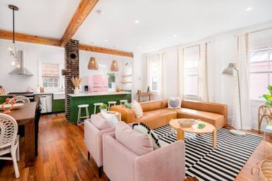 Boho Rosa Charming Home with Outdoor Courtyard & Steps to King Street image 5