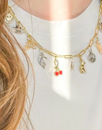 Hey Beautiful! Customized Charm Bar Experience image 3