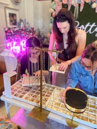 Hey Beautiful! Customized Charm Bar Experience image 7