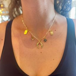 Hey Beautiful! Customized Charm Bar Experience image 13