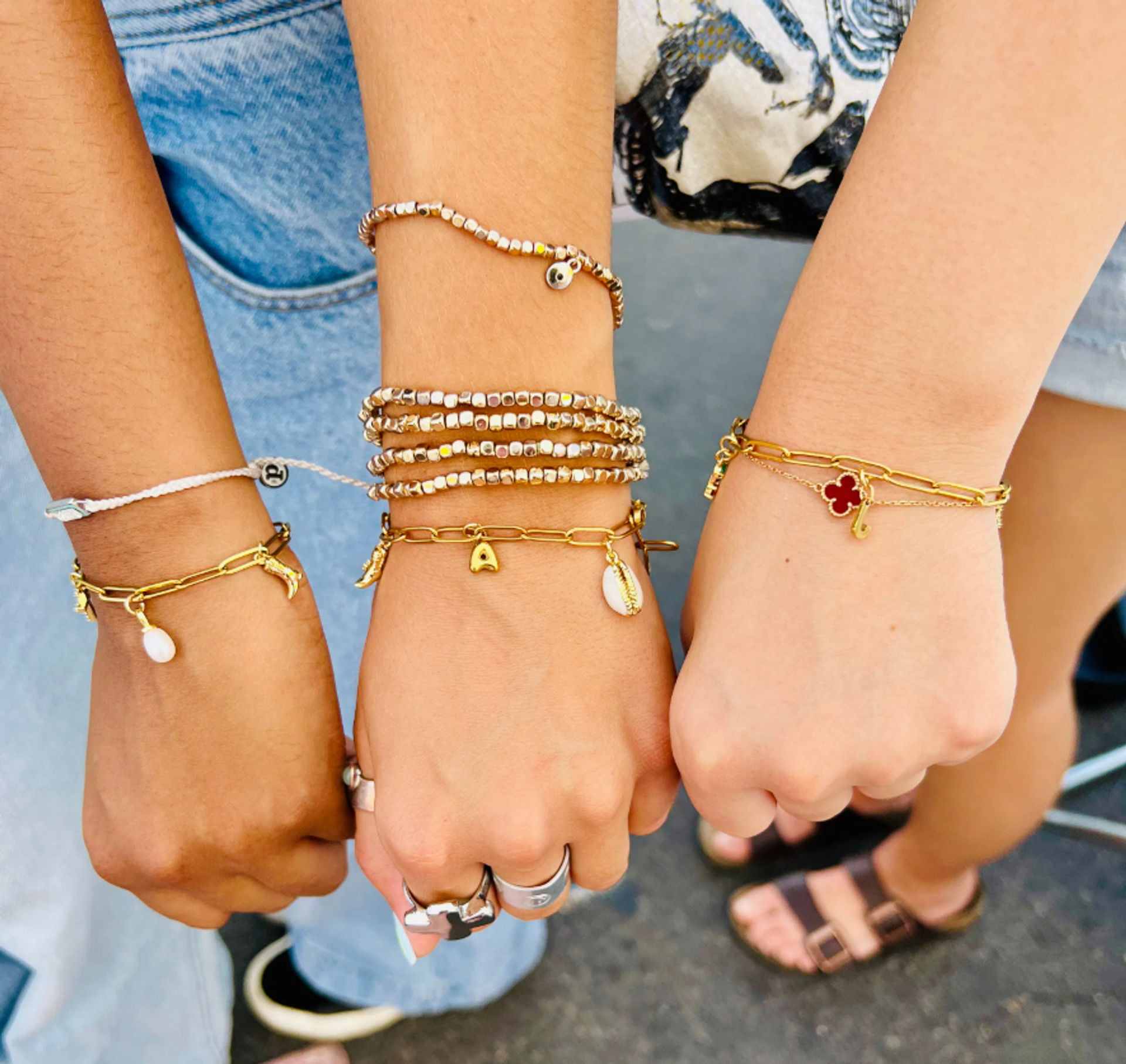 Hey Beautiful! Customized Charm Bar Experience image 1