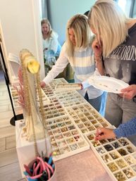 Hey Beautiful! Customized Charm Bar Experience image 11