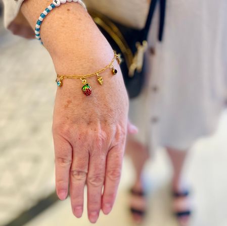 Hey Beautiful! Customized Charm Bar Experience image 5
