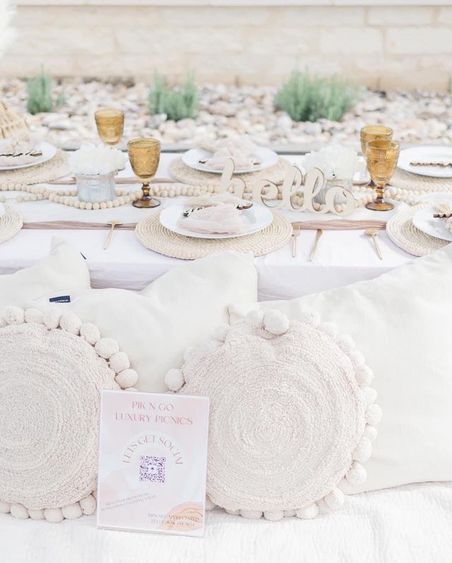 Picture-Perfect Luxury Picnic Setup with Customizable Packages & Tablescapes image 4