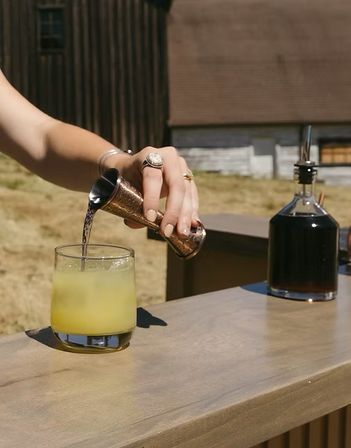 Mobile Bartending Service: Craft Cocktails & Beautiful Private Bar Setup, Wherever You Celebrate image 4