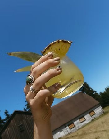 Mobile Bartending Service: Craft Cocktails & Beautiful Private Bar Setup, Wherever You Celebrate image 5