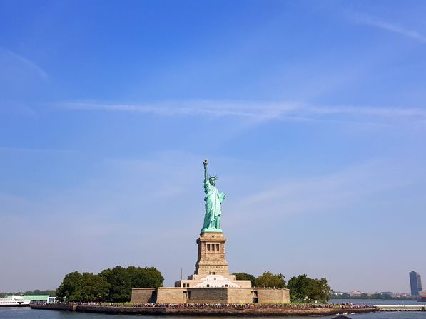 Guided Walking Tours of the Statue of Liberty, Brooklyn Bridge & More image 9