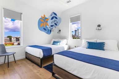 The Jungle House: A Modern, Vibrant Oasis with Shared Heated Pool and Private Hot Tub image 8