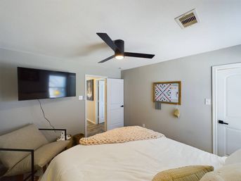 Saddle & Spurs: Retreat with Pool, Fire Pit & Outdoor Shower image 17
