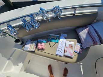 Shellebrate the Bride to Be: Custom Bachelorette Boat Cruise image 4
