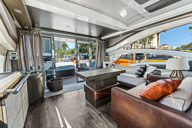 The 62' Azimut Yacht Party Experience image 14