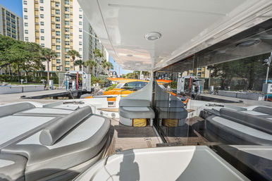 The 62' Azimut Yacht Party Experience image 19