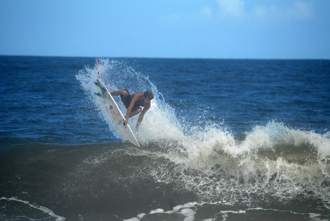 Kokopelli Surf Camp: Surf Lessons Led by Pro Surfers image 4