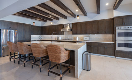 Casa Alvar: 5BR Luxury Villa with Ocean Views, Infinity Pool & VIP Concierge at Quivira image 5