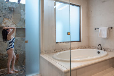 Casa Alvar: 5BR Luxury Villa with Ocean Views, Infinity Pool & VIP Concierge at Quivira image 43