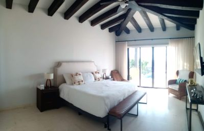 Casa Alvar: 5BR Luxury Villa with Ocean Views, Infinity Pool & VIP Concierge at Quivira image 15