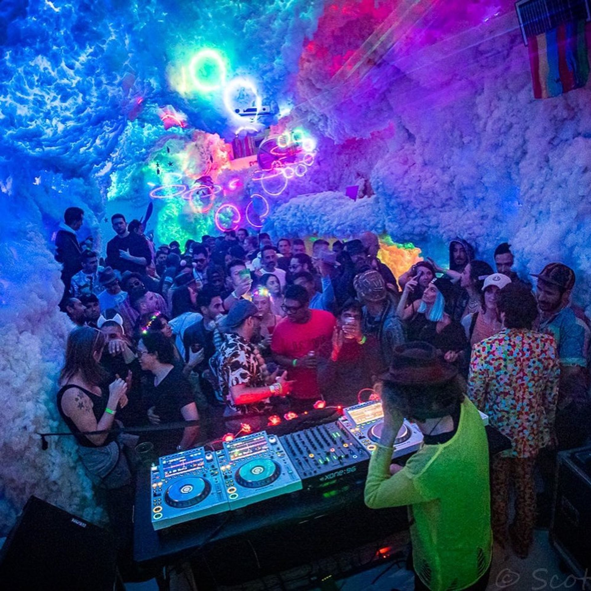 Rainbow Vomit: Dallas' #1 Immersive Art Experience - BYOB Private Sanctuary image 2