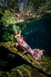 Mermaid Portrait: Underwater Photoshoot in a Cenote image 3