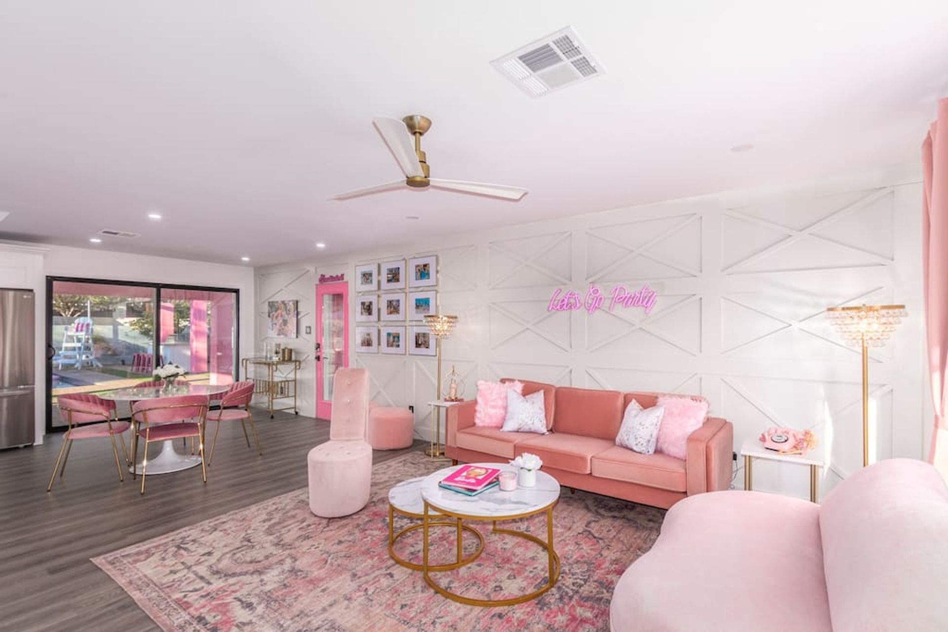Scottsdoll Dreamhouse: Luxury Scottsdale Rental image 2