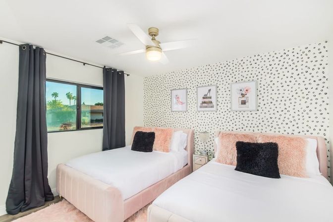 Scottsdoll Dreamhouse: Luxury Scottsdale Rental image 25