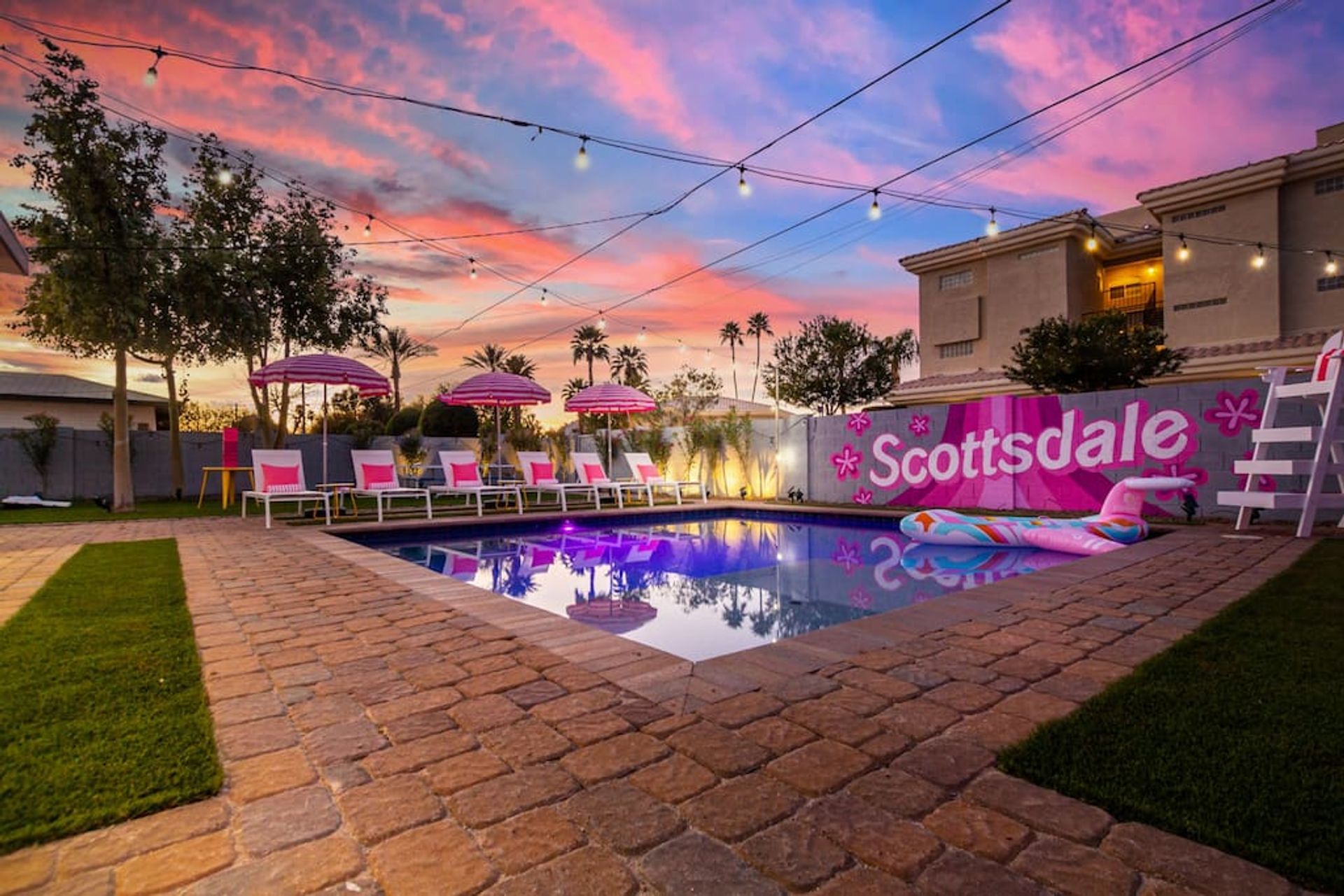 Scottsdoll Dreamhouse: Luxury Scottsdale Rental image 1