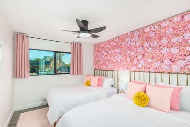 Scottsdoll Dreamhouse: Luxury Scottsdale Rental image 24