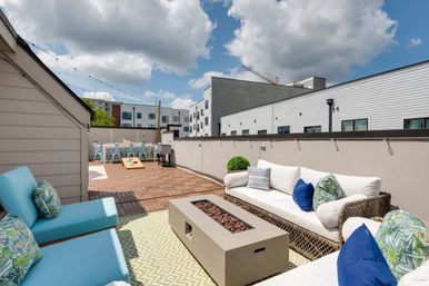 The Harper House: 3-Bedroom Retreat with Rooftop Oasis image 21