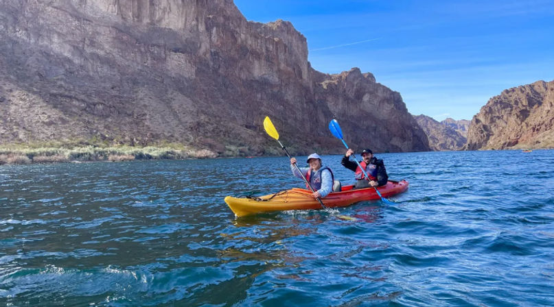 SUP Board and Kayak Rentals from Las Vegas (Shuttle Included) image 5