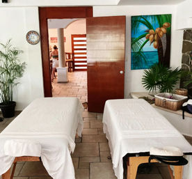 In-Home Massages & Facials for Bachelorettes & Girls' Trips in Mexico image 4