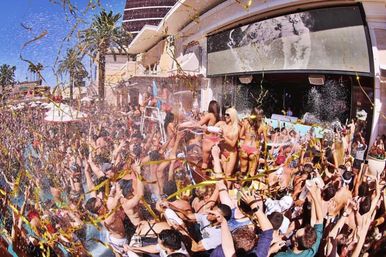 Splash Dance: Ladies Private Limo Pregame + Pool Party Entry image 3