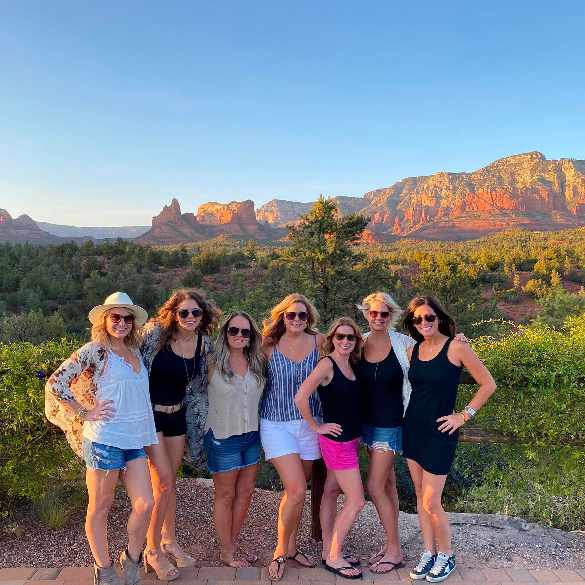 All-inclusive Private Wine Tasting Tour of Sedona Region: Transportation, Lunch, & Wine Flights Included image 1