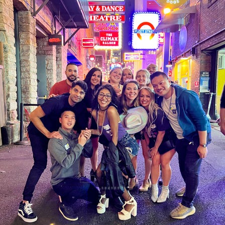 Batch Bar Crawl: VIP Downtown Party Boulevard with Shots, Nightclubs & Honky-Tonks image 18